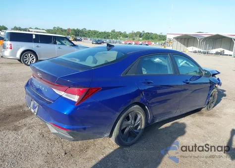 2022 Hyundai Elantra Sel from USA, damaged, VIN KMHLM4AG5NU296004